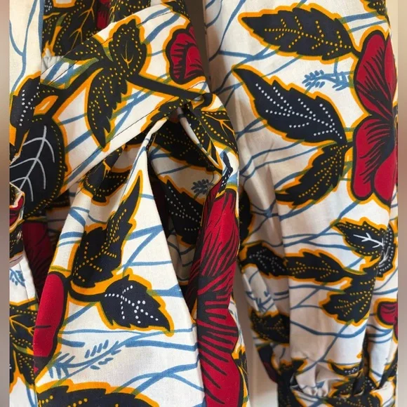 Floral African Print Long Sleeve Dress by Ofuure. Side Pockets, back Zip. Size M - Picture 5 of 13